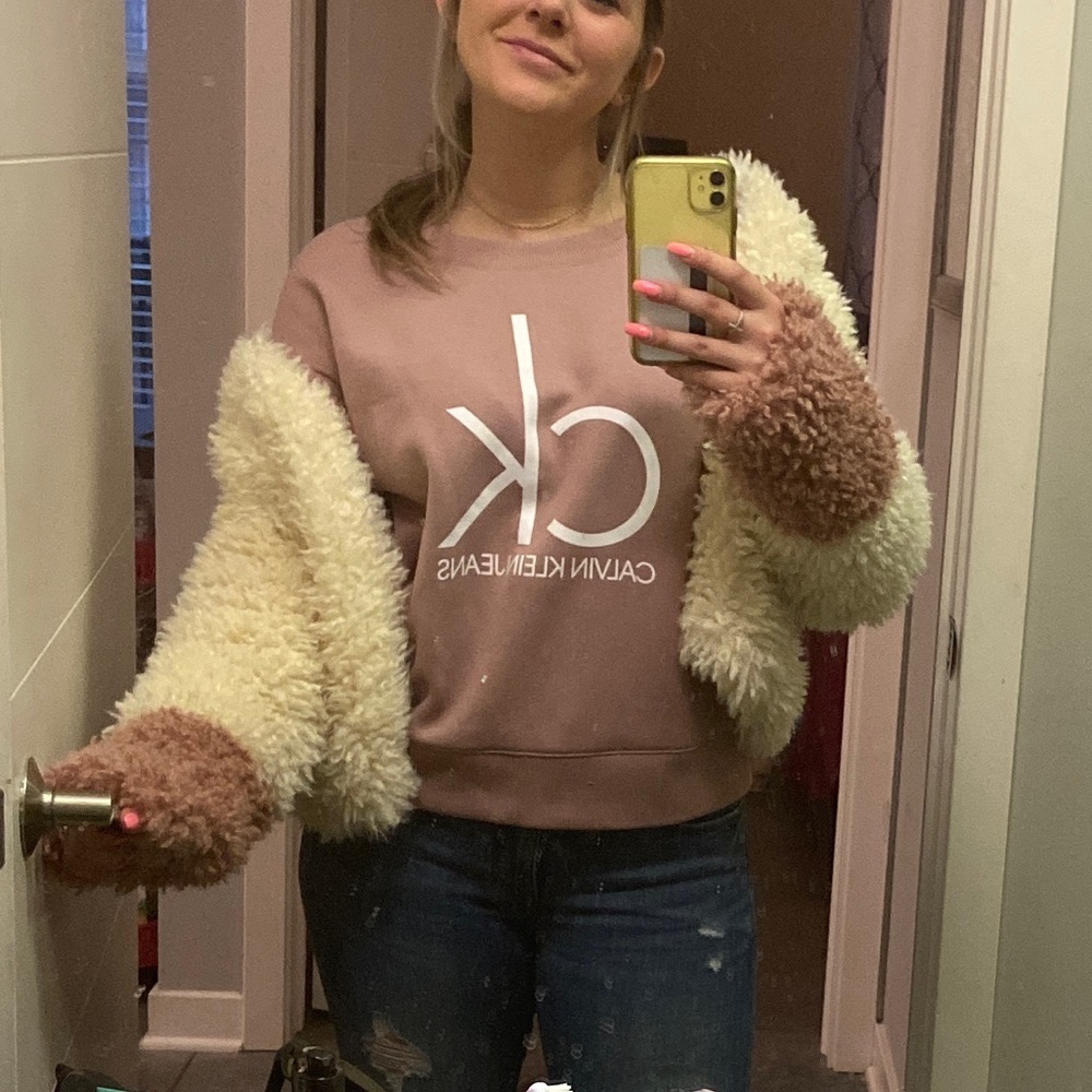 Calvin Klein sweatshirt
